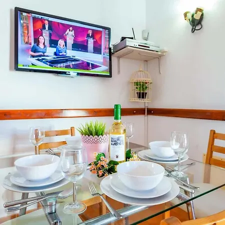 Villa Naomi *
