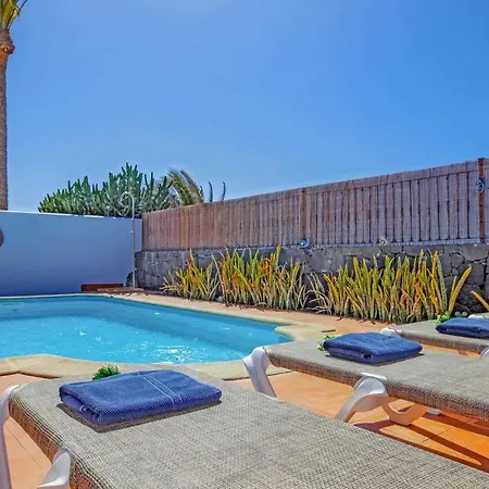 Villa Naomi