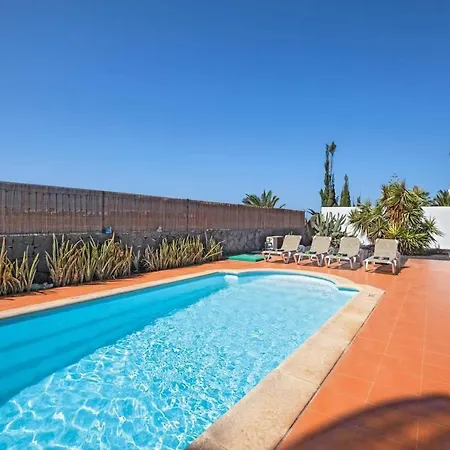 Villa Naomi Playa Blanca (Lanzarote)